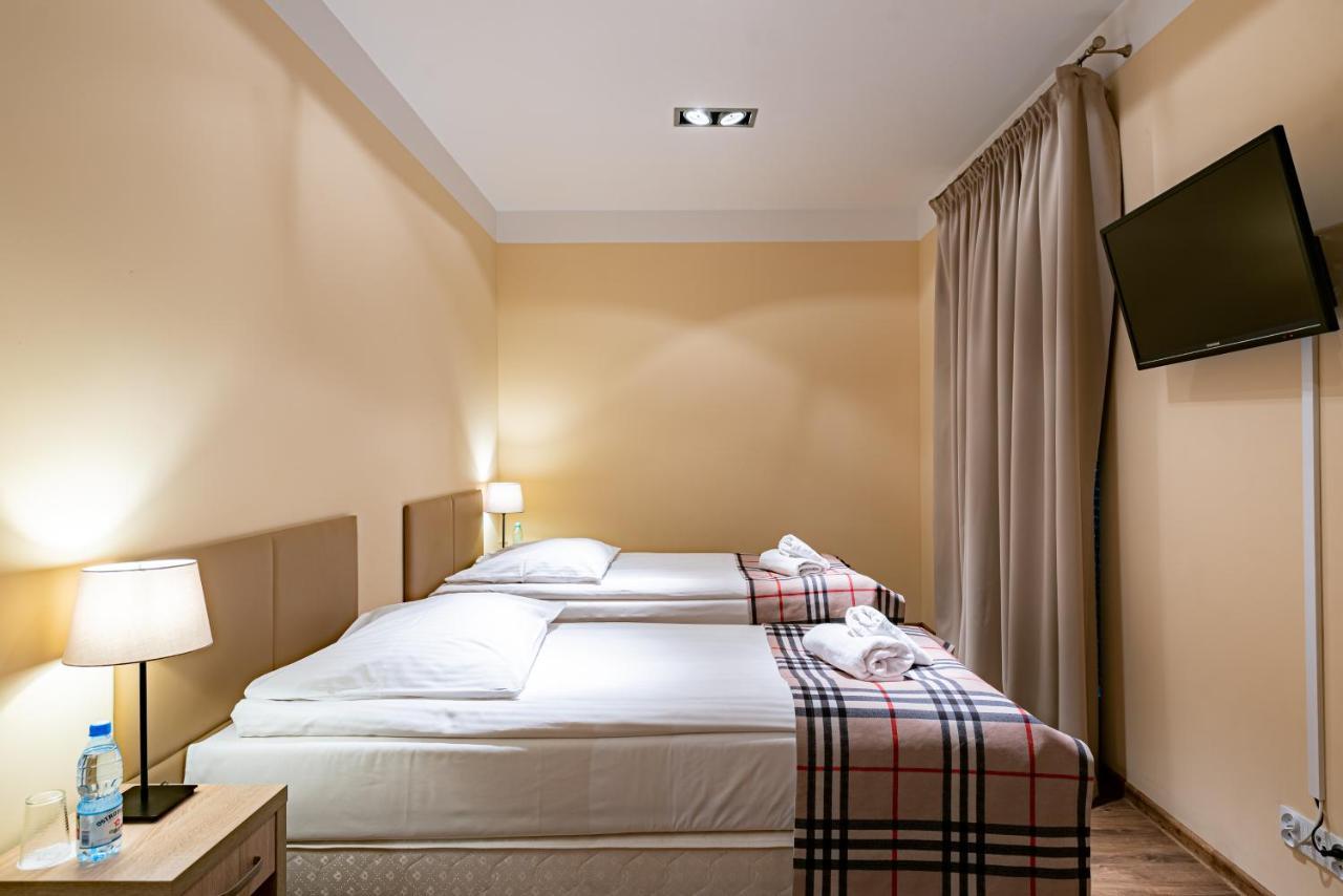 Hotel Dobre Z Lasu Солец-Куявски Экстерьер фото