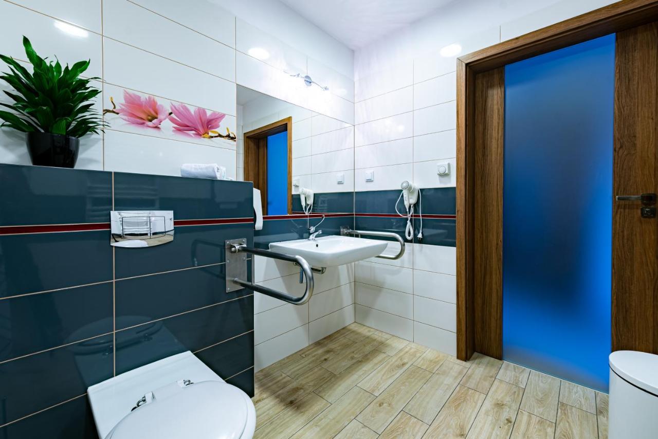 Hotel Dobre Z Lasu Солец-Куявски Экстерьер фото